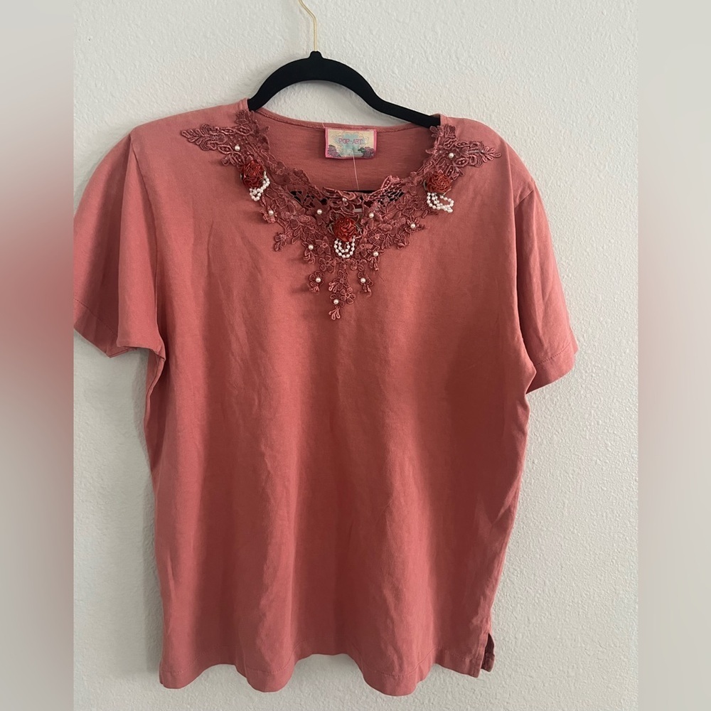 Vintage Pop- Art Woman 100% Cotton Floral Embroidered Top, Size Medium
